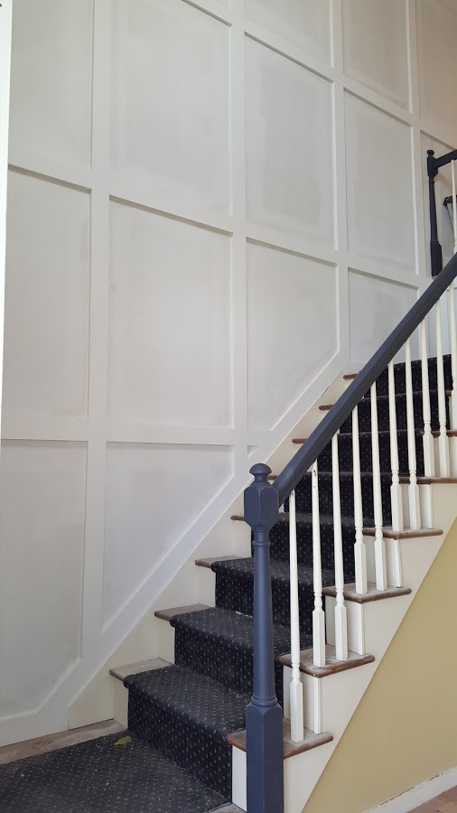 Distinctive entry and stairs | South Jersey | Distinctive Interior Designs
