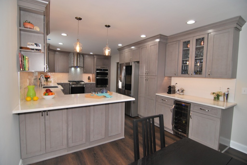 Galaxy Horizon Fabuwood Kitchen Sink | Collingswood NJ | Distinctive Interior Designs