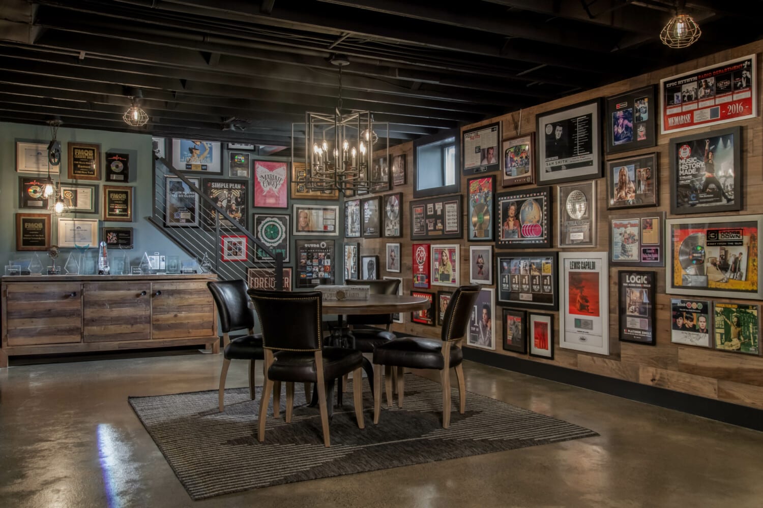 9 Pipe Furniture Ideas for Your Man Cave | PIPE DECOR, image size:1500x1000